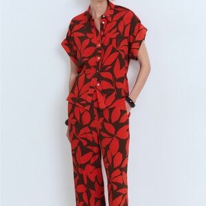 Mango: Floral print Women's Pants and top.